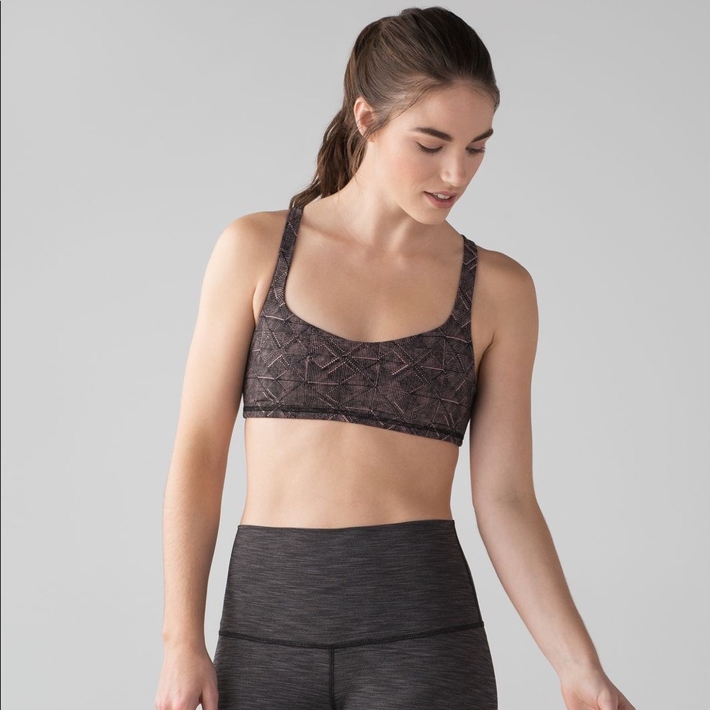Lululemon 🍋 Free to Be Bra - Pink/Black in Sz 6